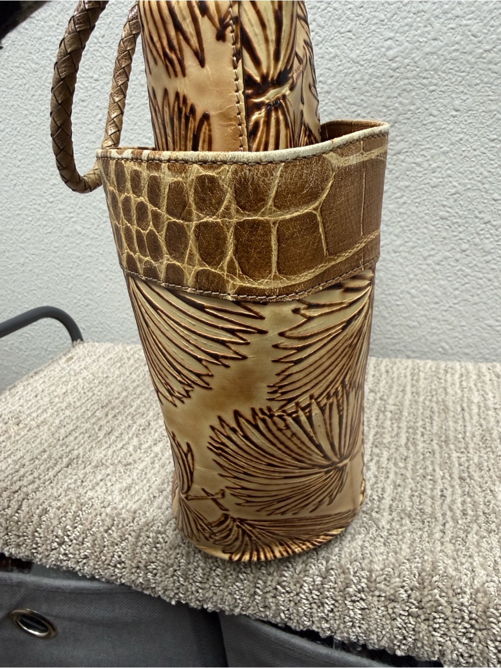 RARE Vintage Brahmin Tahiti Palm Kelsea Floral-Embossed Leather Tote - Picture 11 of 12
